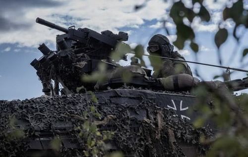ЄС готує нове рішення щодо військової допомоги Україні: Politico назвало дату засідання